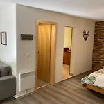 Morgengruss - 3 Min Walk To Train Station, & Quiet Appartamento