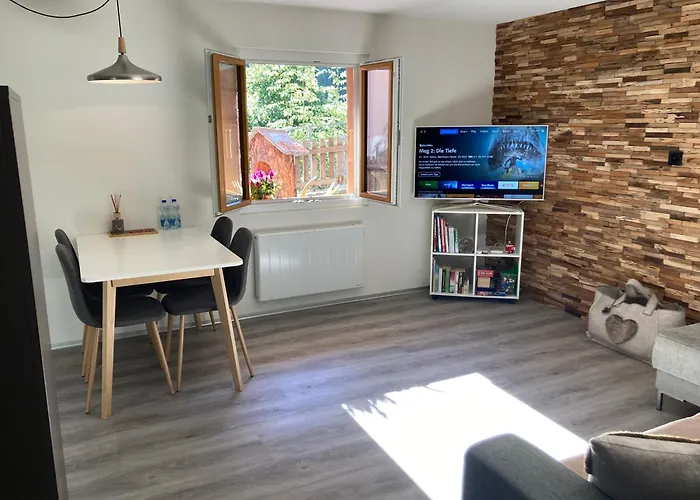 Morgengruss - 3 Min Walk To Train Station, & Quiet Apartamento Sankt Niklaus