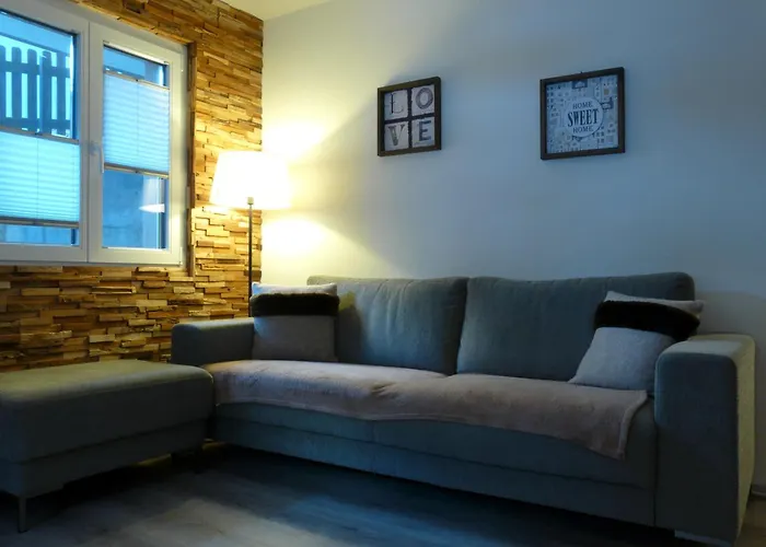 Morgengruss - 3 Min Walk To Train Station, & Quiet Apartamento